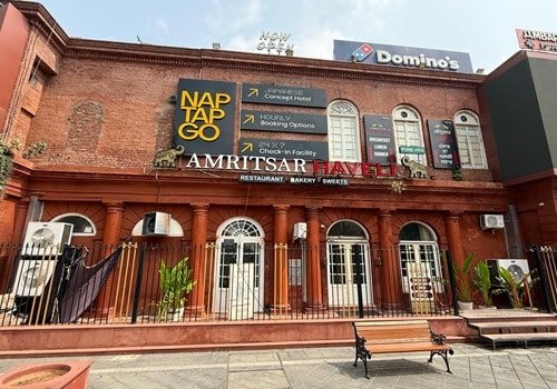 Amritsar Haveli Near Golden Temple: Menu, Distance & Contact