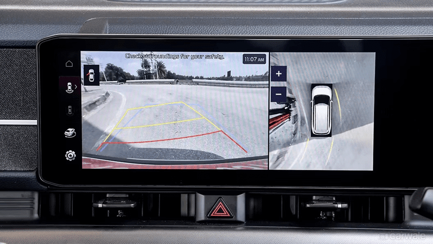 Kia Carens Clavis 360-Degree Surround View CameraKia Carens Clavis 360-Degree Surround View Camera